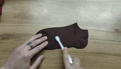 将痛经踩在脚下!抗菌发热的艾草袜,升温3度,秋冬不脚冷