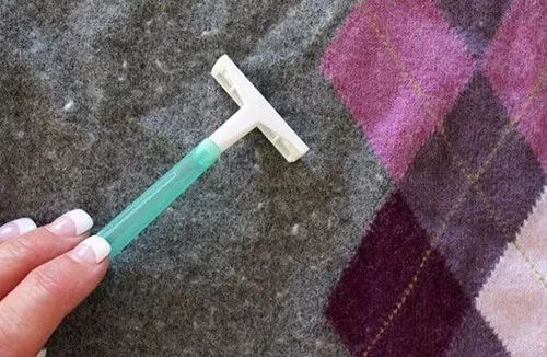 羊毛衣用洗衣粉泡一夜,羊毛衣可以用洗衣粉吗