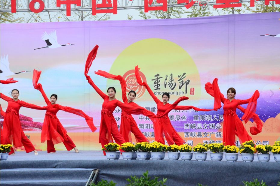 重阳节敬老爱老祝福视频,重阳节孝老敬亲广播稿
