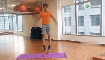 靠墙站的十分钟身体有哪些变化,每天靠墙站5分钟的变化