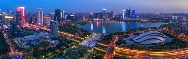 合肥版中央公园,合肥中央公园踢球