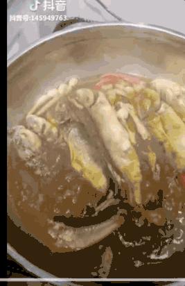 抖音最火的炖鱼,抖音上火的炖鱼