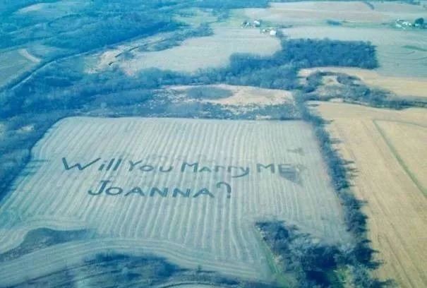 求婚遇到哪些奇葩的事,那些奇葩的求婚