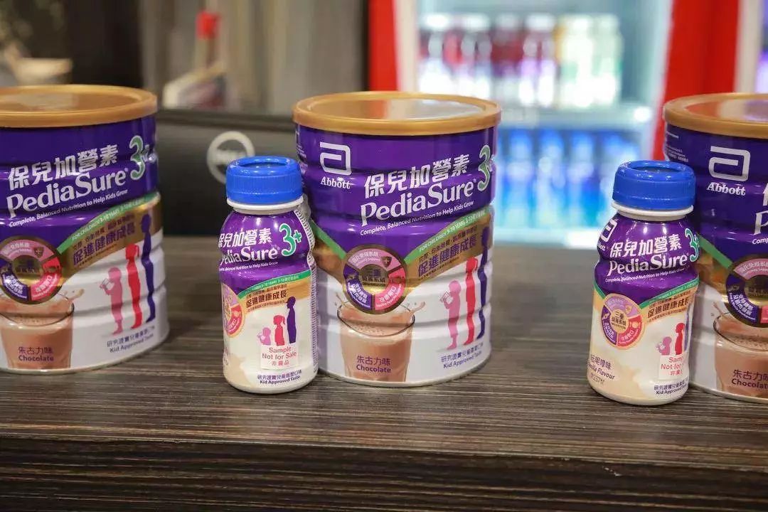 简单易做的草莓布丁,为孩子做甜品