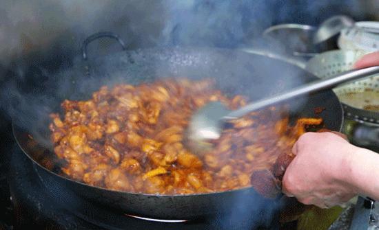 打卡人间风味，这八家店值得一去！