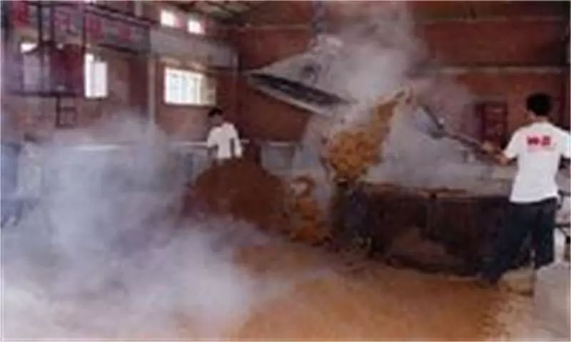 金六福六种颜色的酒,金六福中国福酒42度价目表