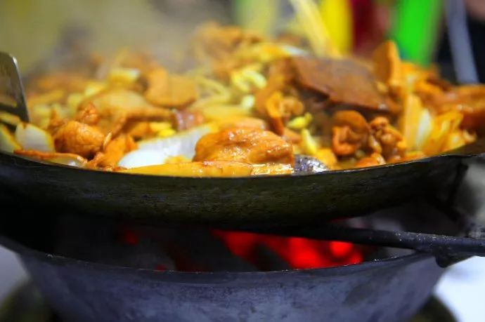 刘烨旅游,刘烨一家四口出游