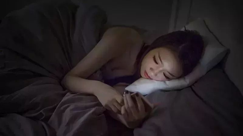 缓解失眠的睡觉姿势,失眠的睡眠姿势