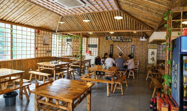 白领辞职回乡办农场，一年营收超500万元