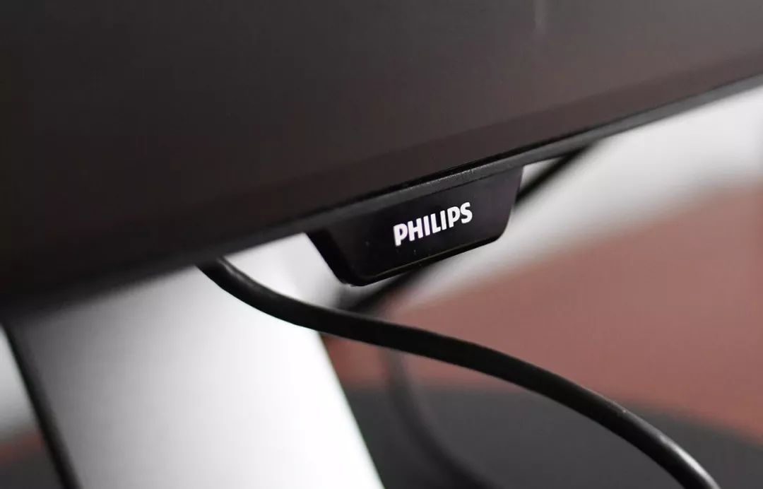 飞利浦精智系列新品显示器278b1n,飞利浦显示器288p6l评测