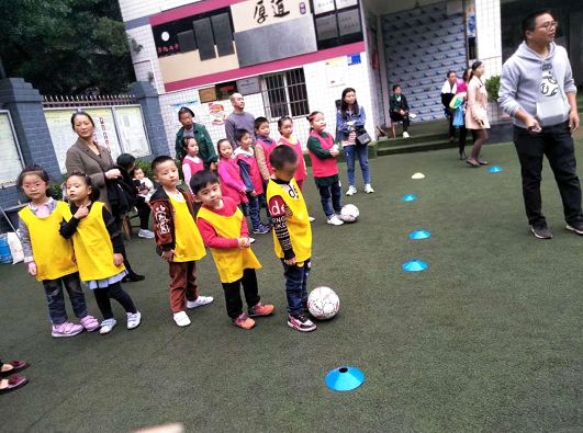 关爱亲子活动,关爱儿童健康成长亲子活动