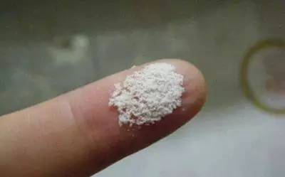 辨别奶粉真假最有效办法,奶粉辨真伪