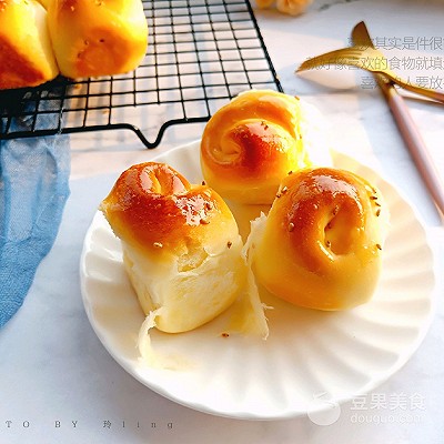 蜂蜜脆底小面包的教程,蜂蜜脆底小面包商用做法