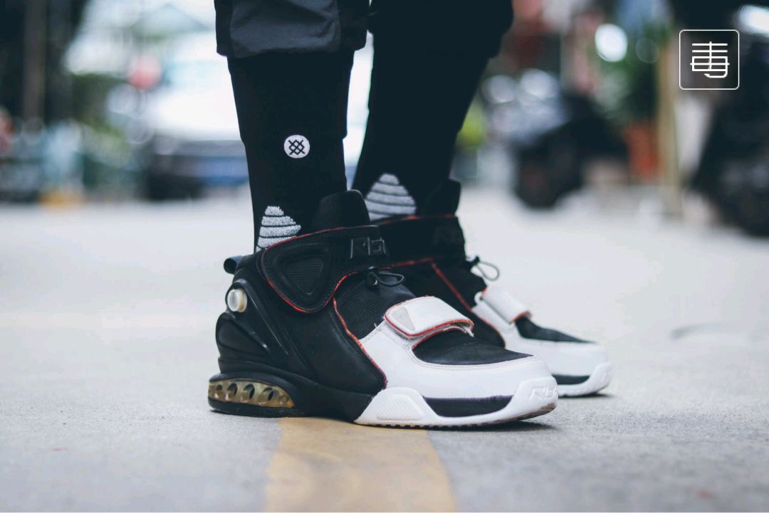 sneaker最新鞋,sneaker穿什么鞋