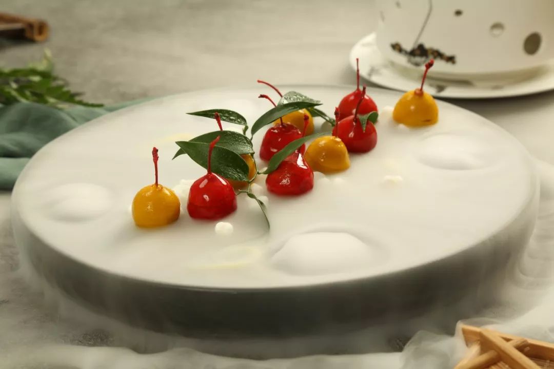 豆瓣9.5《风味人间》横跨东西，哪些餐厅新品惊艳南北？｜城市指南