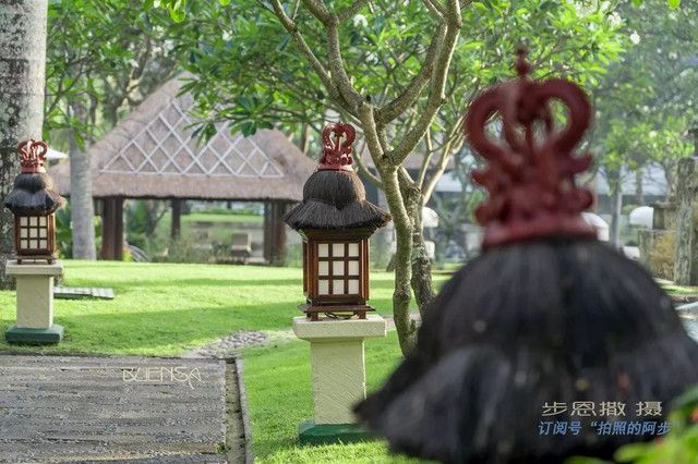 躺在巴厘岛沙滩看月亮,想停留在巴厘岛怎么办