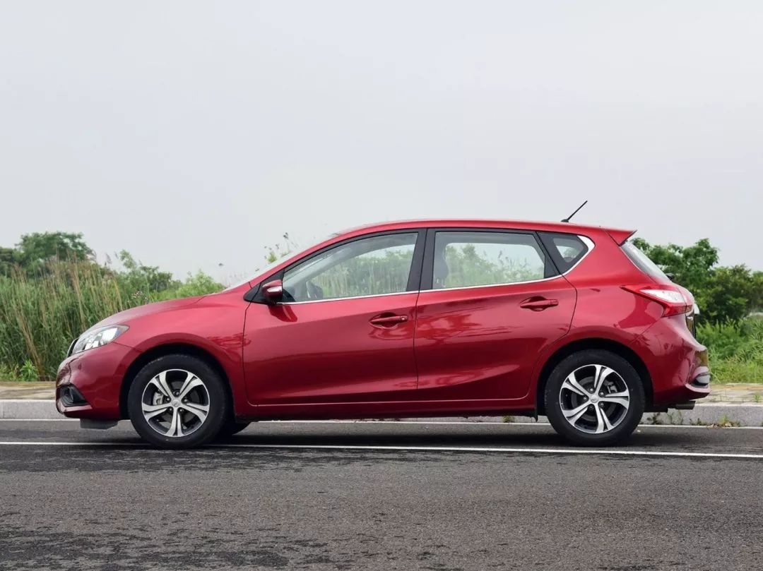 全新天籁悬挂塌陷,新款天籁风格大变还会持续热销吗