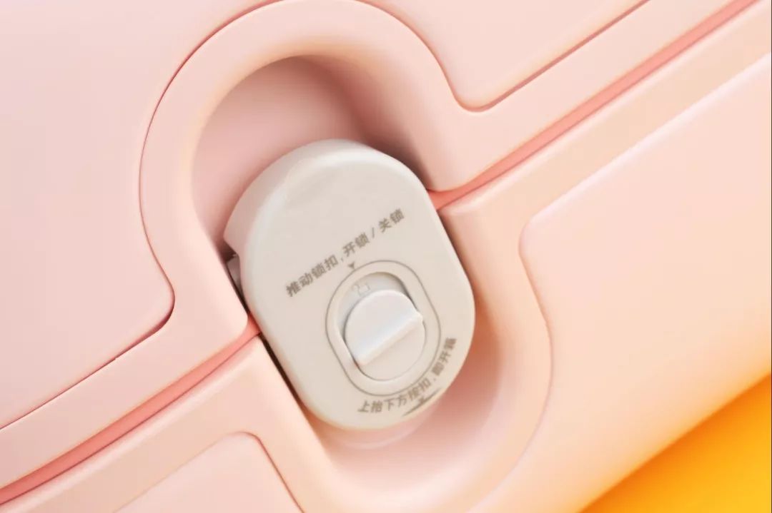 人生的第一趟旅行,人生的第一次旅行