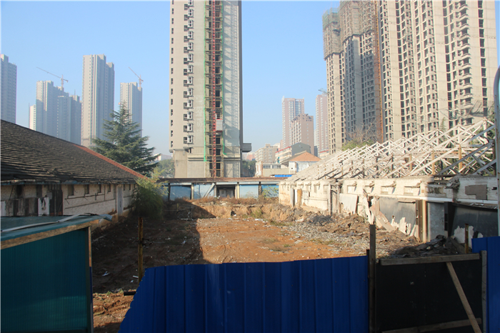 繁华地段地皮出售,繁华地段土地出售