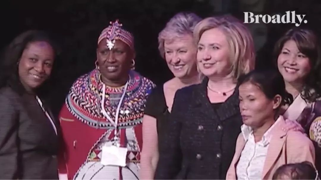 被家暴被阉割被强奸……她最终带领女性同胞建起一个真正的“女儿国”