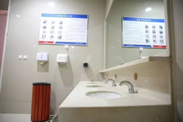 方便来聊聊火车上“方便”那点儿事么？