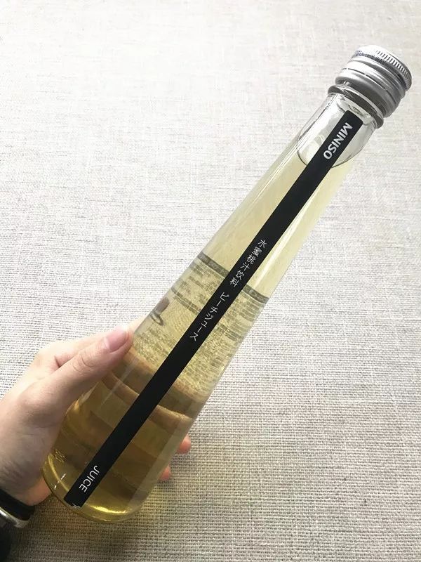 名创可乐杯测评,名创优品济州岛绿茶补水保湿乳