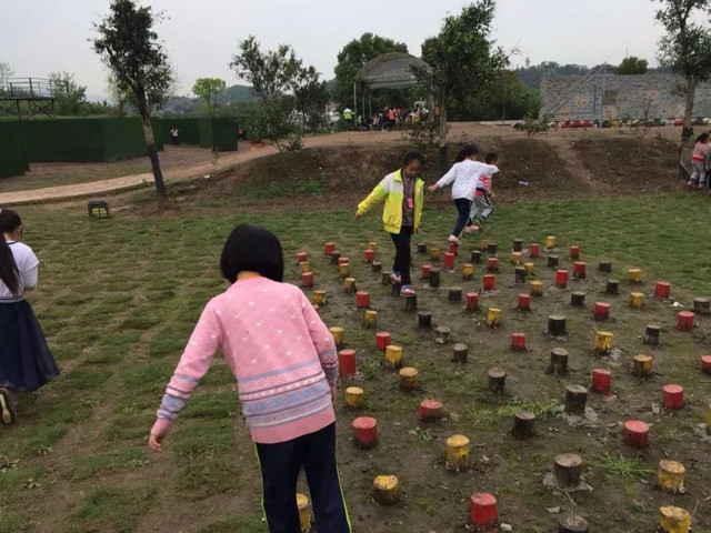 「重磅消息」重庆稻草人旅游节暨玫瑰花海门票无限免费送！5月1日黄金周，我们约起！