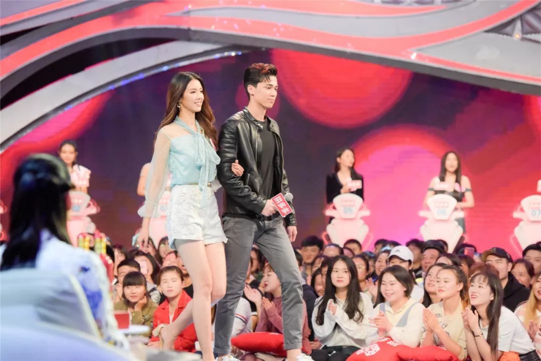 非诚勿扰中黄澜问孟非怎么哄老婆,非诚勿扰孟非谈红颜知己