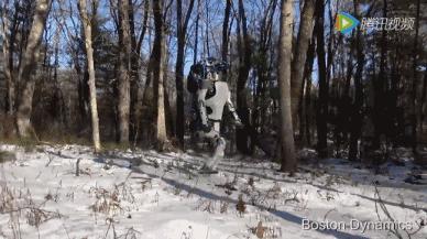 扫地机器人水箱工作原理,机器人转向系统工作原理