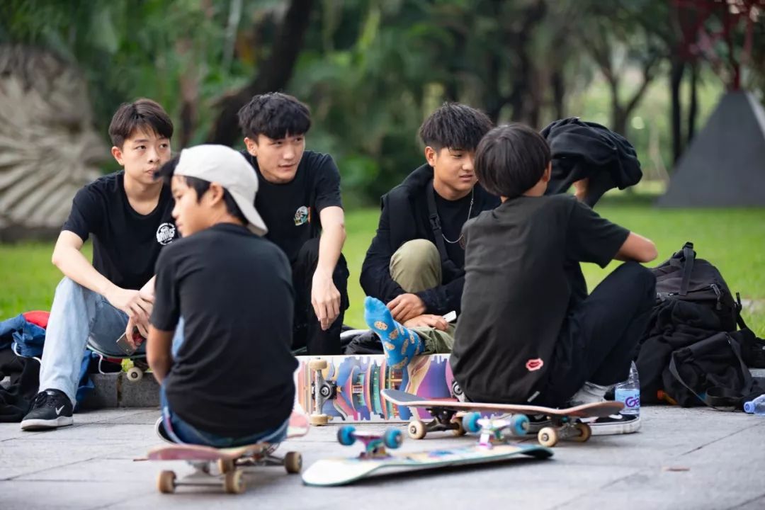 沸点滑板梦想季4.0再度起航-首日活动滑手遭遇保安连环驱赶！