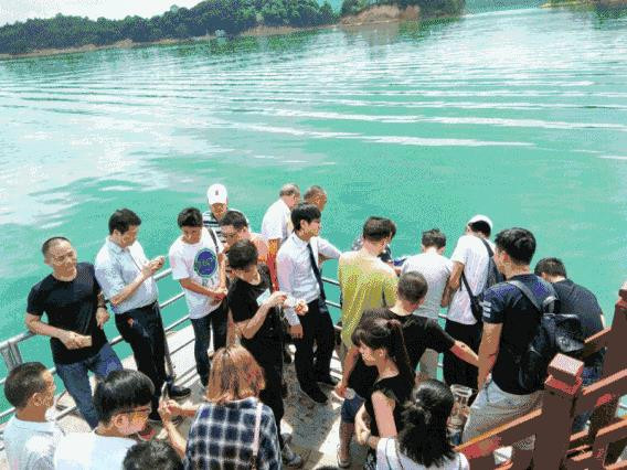 尖叫！包吃包住包玩，2天1夜邀你免费畅玩华南第一湖！