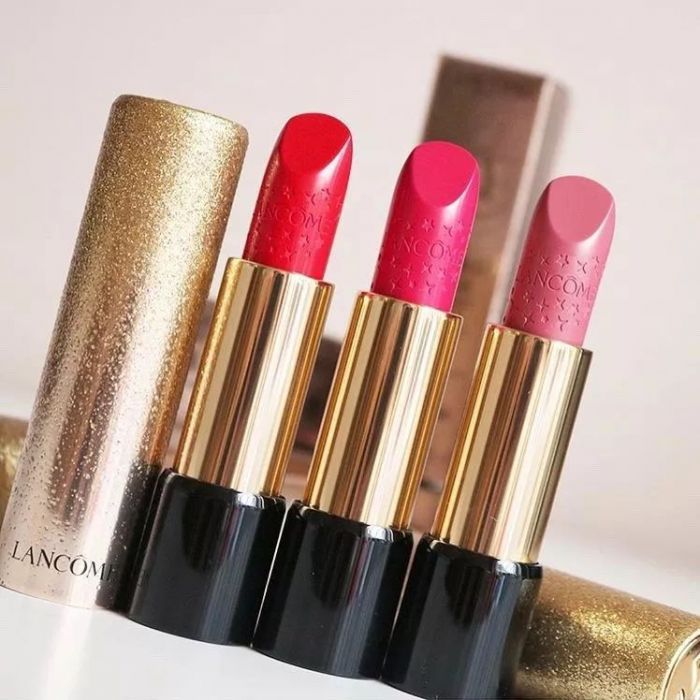 圣诞“妆”点亮平安夜