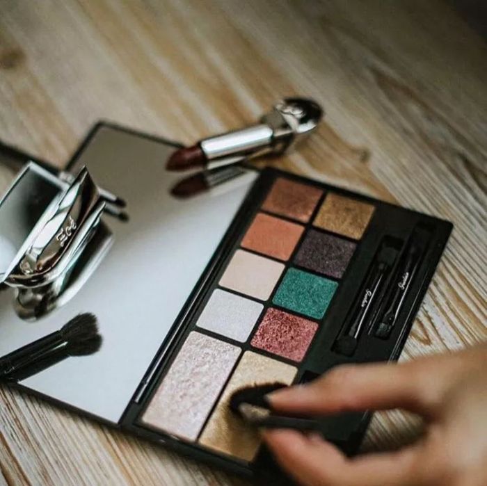 圣诞“妆”点亮平安夜