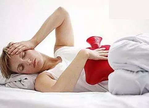 中医讲红糖姜水治痛经,痛经熬红糖水的正确方法