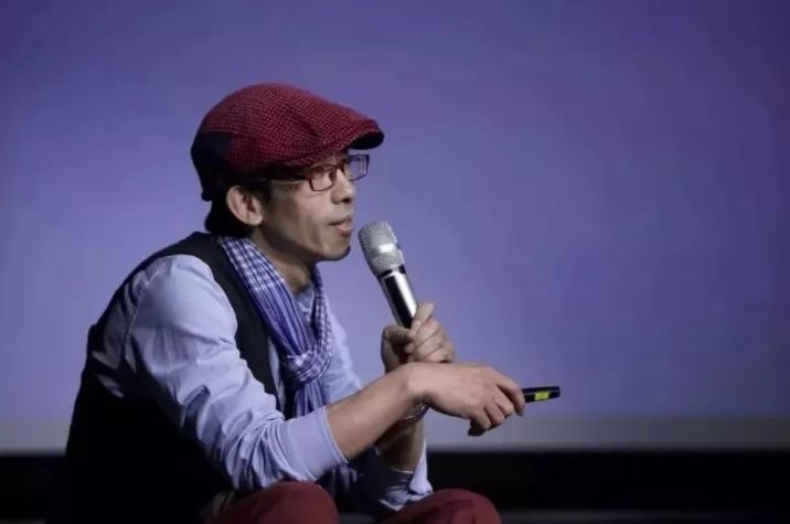 了不起的小内内:“不穿*裤内**的阶级”与政经“晴雨表”