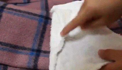 小白衣服脏了怎么洗,学会这招衣服多脏都能洗干净