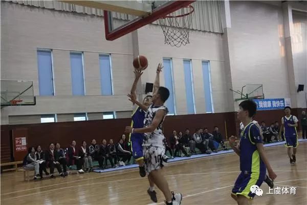 实验初级中学篮球赛,实验小学体育馆篮球比赛