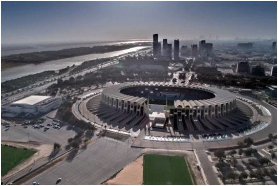 让五星红旗迎风飘扬在世界的东方,让五星红旗飘扬在中国的每个角落