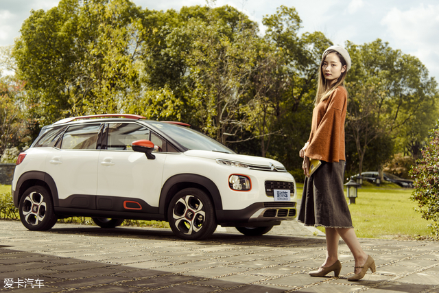 X-跨界雪铁龙云逸与芭蕾舞演员的故事