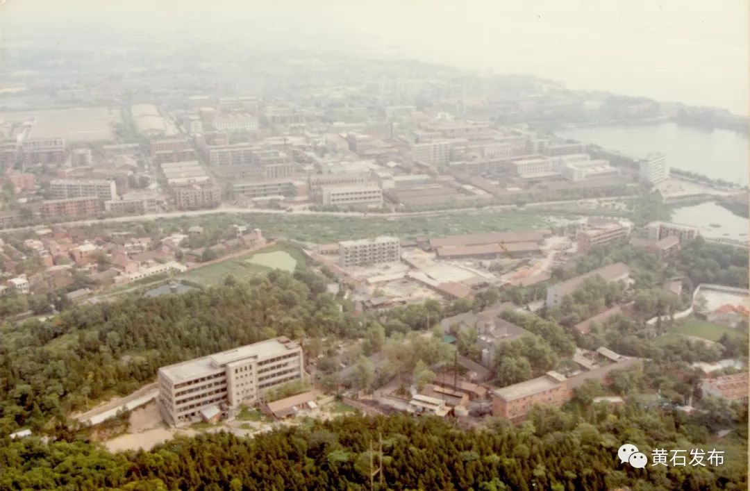 「关注」凤凰涅槃黄石港——从轻工业到服务业的转型升级之路
