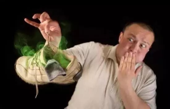 雨天鞋湿了快速干的方法,湿鞋快干小妙招