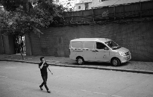 单车随地停放怎么处罚,单车摆放不整齐