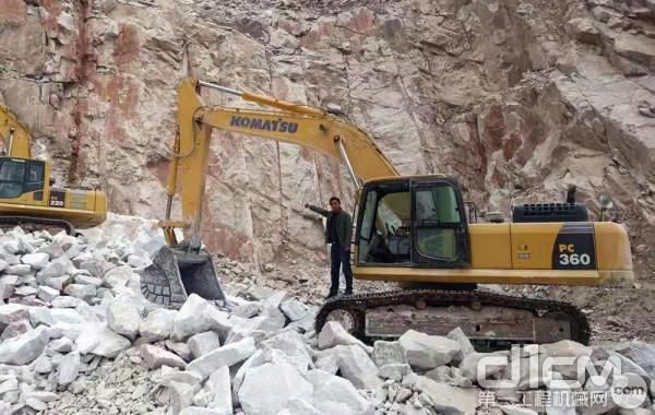 小松挖掘机小型价格及型号大全,小松小型挖掘机价格及型号报价表