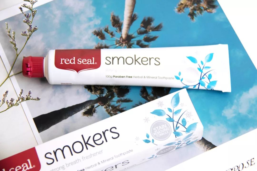 花了一万元做牙齿很难看,牙齿美白真正有用的牙膏