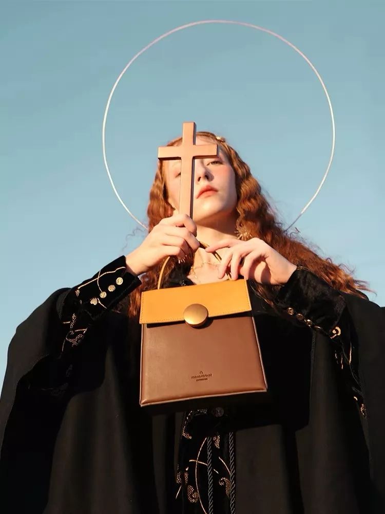 淘宝平价包包宝藏店铺,淘宝店铺闲置包包正品是真的吗