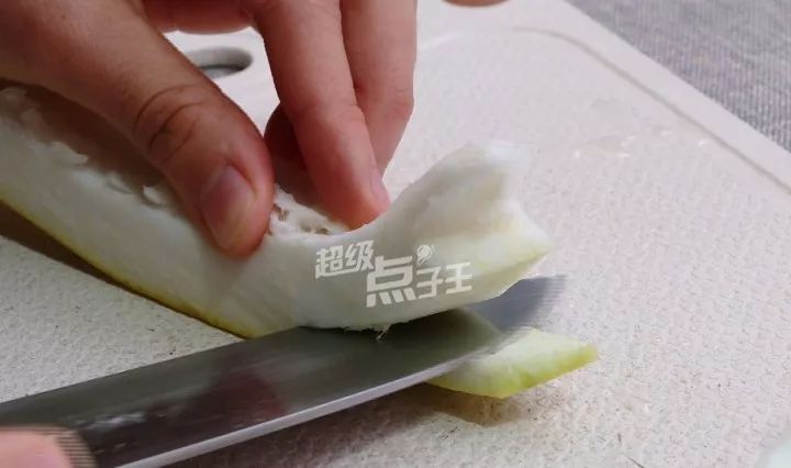 冬天皮肤不干,冬天皮肤不干燥是什么原因