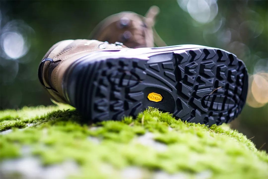 老爹鞋丑,老爹鞋为什么被吐槽