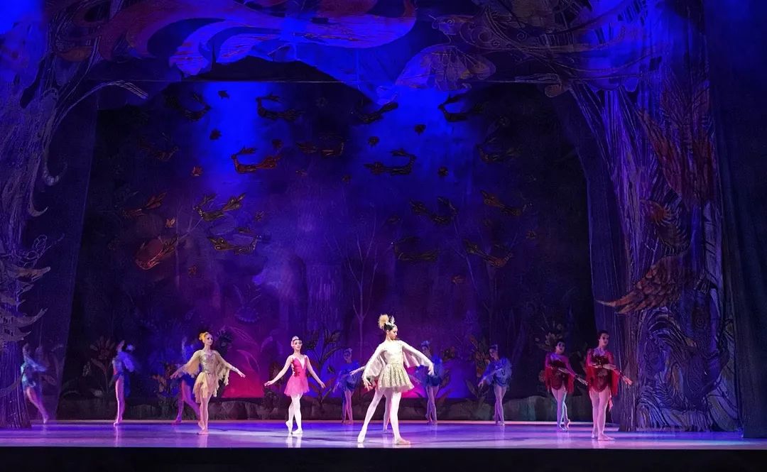 10000元出国旅行欧洲,环球旅行200国需要多少钱