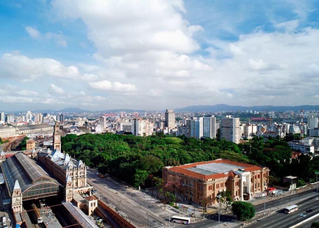 他是巴西“野兽派”大师，78岁获建筑界奥斯卡！其理想是：让建筑属于每个人！