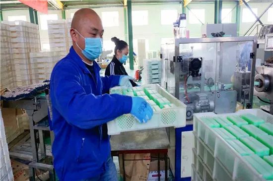 鐖遍┈浠曟墜宸ョ殏,鐖遍┈浠曠粡鍏哥殏